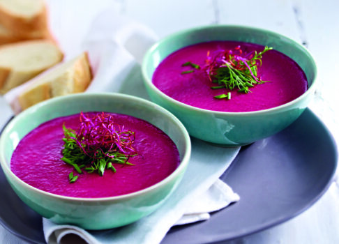 Rote-Bete-Suppe mit Buttermilch